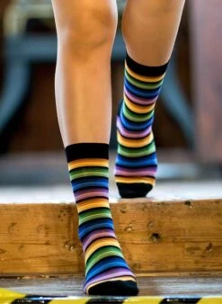 Chaussettes En Bambou Arc En Ciel Clair 7 Chaussettes En Bambou Arc En Ciel Clair -Le Bar à Chaussettes 6 efd611ae 6c6e 4f3f 8f08 3aa3337e7e98