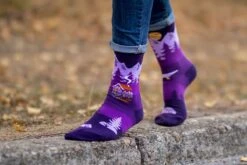 Chaussettes Arty Montagnes - Violet -Le Bar à Chaussettes as mountain img 4556 2