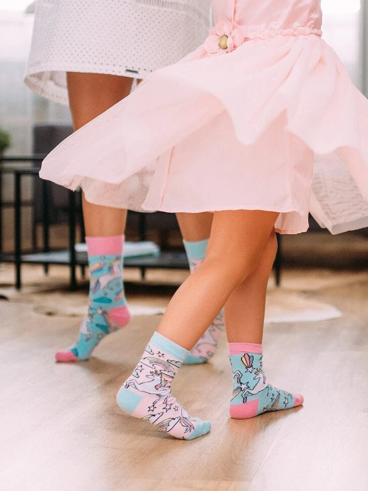 Chaussettes Enfants Licornes Arc-en-ciel 2 Chaussettes Enfants Licornes Arc-en-ciel – Image 2